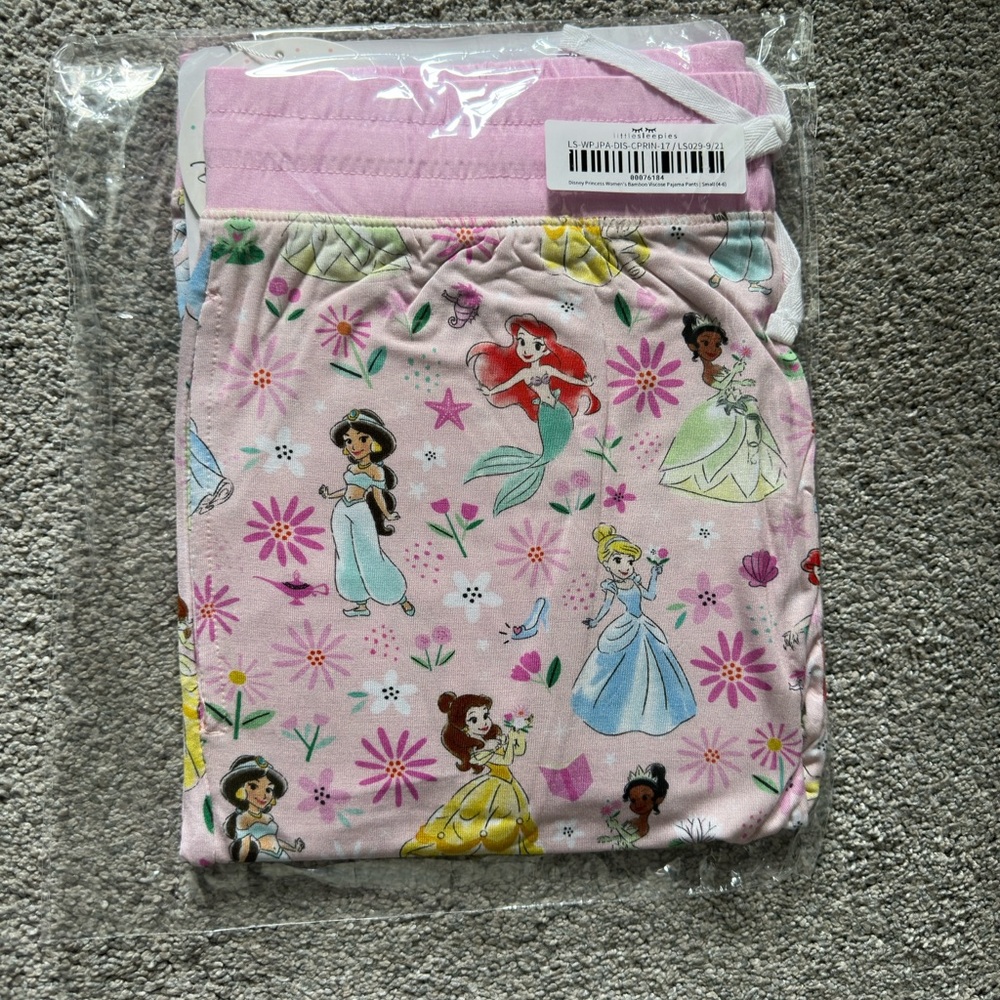 NIB Little Sleepies Disney Princess Women’s Pants Small
